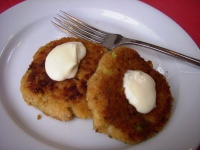 Crab Cakes with Fresh Lime Sauce | What's KP Cooking?